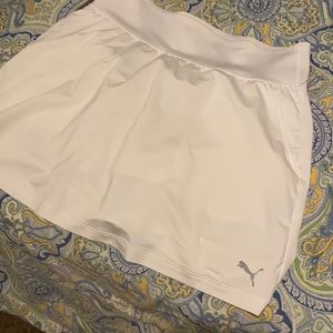 Puma white skort! 🤍